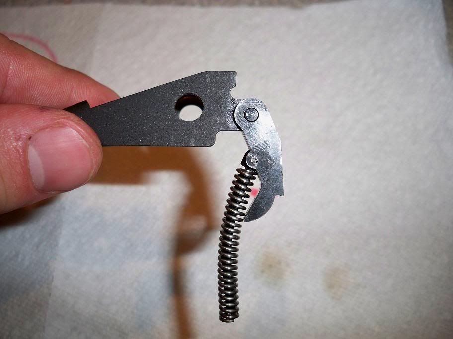 • Mossberg 930/935 trigger disassembly/reassembly w/ PICS